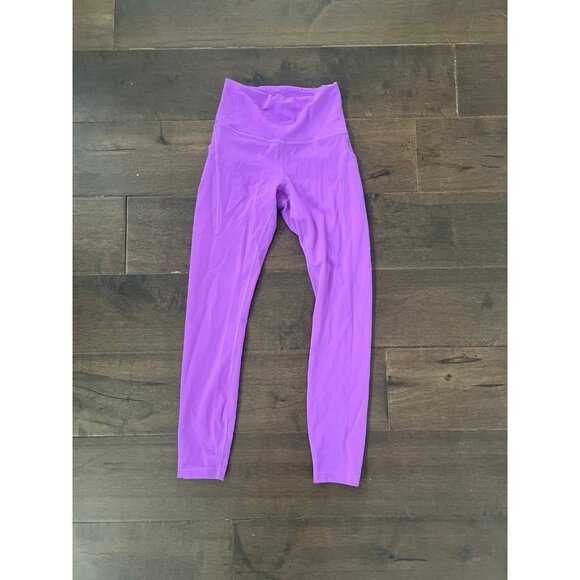 Lululemon Align High Rise Capri with Pockets Size 4 - Picture 1 of 5